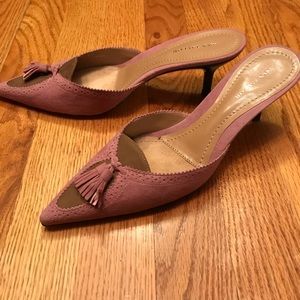 NWOT!! Ann Taylor pink tassel mules